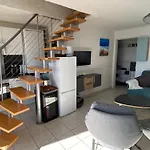 Port Leucate: T3 Duplex Climatisé, 6 Pers, Face à La Mer, Parking - Fr-1-798-53 Appartement