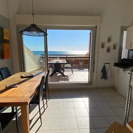 Lägenhet Port Leucate: T3 Duplex Climatise, 6 Pers, Face A La Mer, Parking - Fr-1-798-53 *