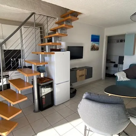 Port Leucate: T3 Duplex Climatise, 6 Pers, Face A La Mer, Parking - Fr-1-798-53 Lägenhet