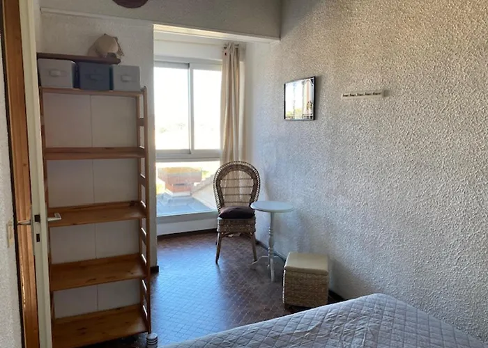 Апартаменты Port Leucate: T3 Duplex Climatise, 6 Pers, Face A La Mer, Parking - Fr-1-798-53 *